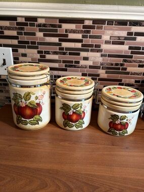 Ceramic Apple Canister with Lid - Cream and Red